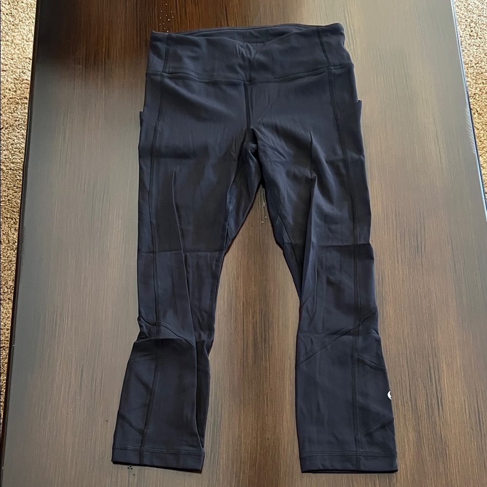 Lululemon Pace Rival Crop Black Size 4
